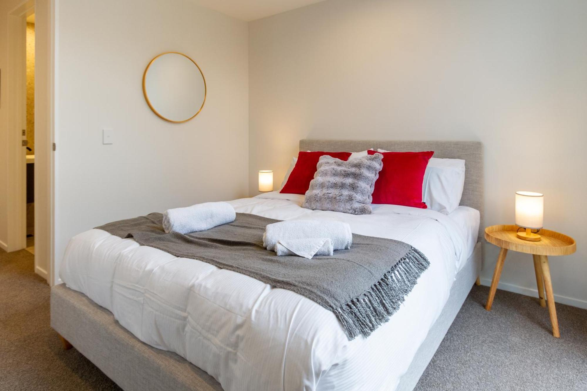 Stylish 3 Bedroom Home In Prime City With Garage Christchurch Esterno foto