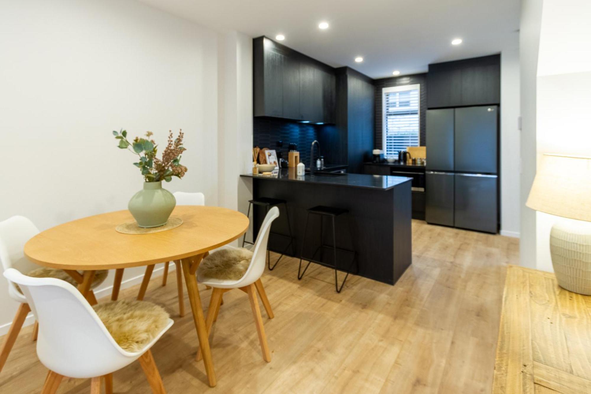 Stylish 3 Bedroom Home In Prime City With Garage Christchurch Esterno foto