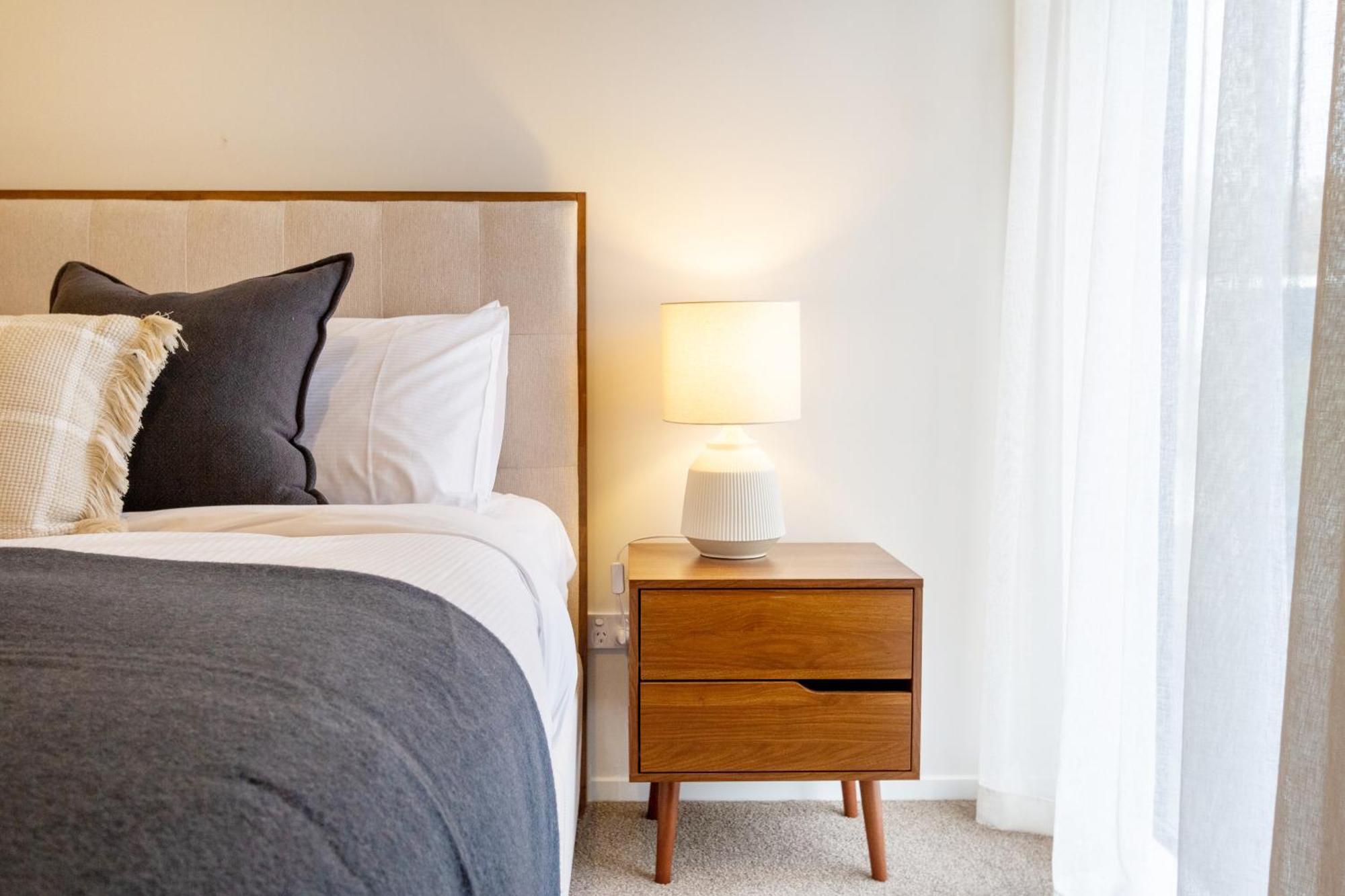 Stylish 3 Bedroom Home In Prime City With Garage Christchurch Esterno foto